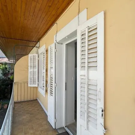 T1 Entre Et Avec Balcon Lejlighed *